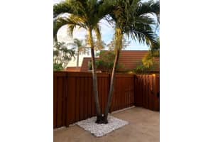 3900 County Line Road 16a, Tequesta, FL 33469 Sold 02/27/24