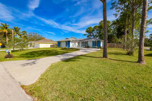 5902 Seagrape Drive, Fort Pierce, FL 34982 Sold 07/01/24