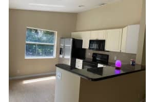 5133 Willow Pond Road W, West Palm Beach, FL 33417 Sold 02/14/24