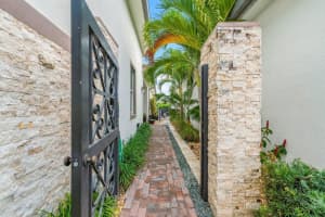 4832 Marston Lane, Lake Worth, FL 33467 Sold 03/26/24
