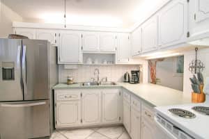 2724 S Garden Drive 204, Lake Worth, FL 33461 Sold 05/02/24