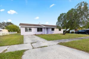 114 Devonshire Drive, Fort Pierce, FL 34946 Sold 03/26/24