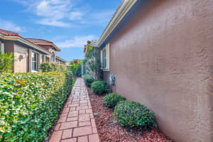 5654 Emerald Cay Terrace, Boynton Beach, FL 33437, Sold 04/02/24