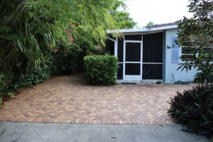 16 Tropical Drive, Ocean Ridge, FL 33435 Sold 04/14/25