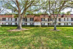 10040 Meridian Way N 206, Palm Beach Gardens, FL 33410 Sold 06/12/24