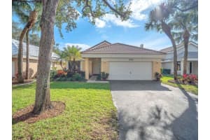 9720 NW 18th Drive, Plantation, FL 33322 Sold 03/21/24