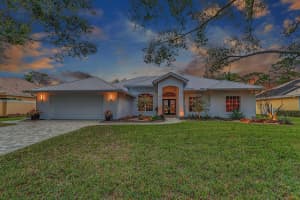 8888 SW Fishermans Wharf Drive, Stuart, FL 34997 Sold 02/14/24