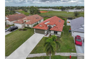 8581 Windy Circle, Boynton Beach, FL 33472 Sold 04/10/24