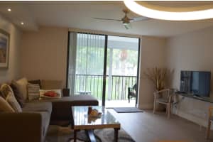 5130 Las Verdes Circle 205, Delray Beach, FL 33484 Sold 02/23/24