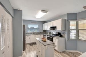 486 Grove Isle Circle, Vero Beach, FL 32962 Sold 03/11/24