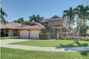 638 NW 38th Terrace, Deerfield Beach, FL 33442 Sold 02/13/24