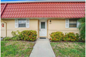227 Down East Lane, Lake Worth, FL 33467 Sold 04/03/24