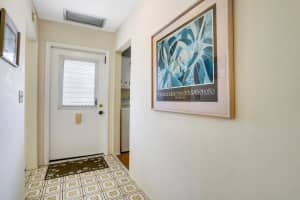 227 Down East Lane, Lake Worth, FL 33467 Sold 04/03/24