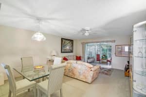 227 Down East Lane, Lake Worth, FL 33467 Sold 04/03/24