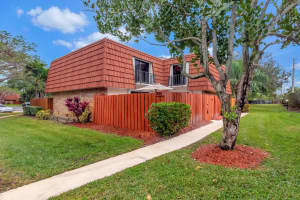 1820 San Juan Drive 22-B, Delray Beach, FL 33445 Sold 02/20/24