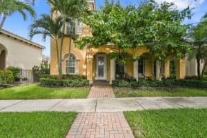 109 Bilboa Drive, Jupiter, FL 33458 Sold 10/10/24