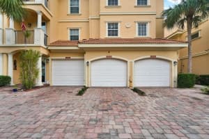 12639 SE Old Cypress Drive, Hobe Sound, FL 33455 Sold 03/06/24