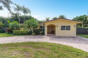 1661 Bel Air Avenue, Lauderdale By The Sea, FL 33062 Sold 03/31/24