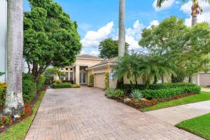 157 Orchid Cay Drive, Palm Beach Gardens, FL 33418 Sold 04/11/24