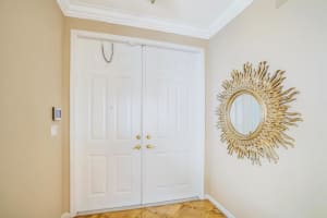 9048 Alexandra Circle, Wellington, FL 33414 Sold 04/15/24