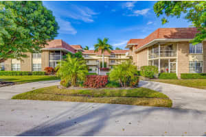 5580 Tamberlane Circle 237, Palm Beach Gardens, FL 33418 Sold 05/07/24
