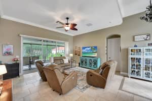 5828 Pine Ridge Circle, Vero Beach, FL 32967 Sold 03/25/24