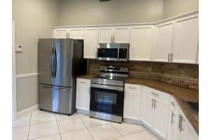 5561 Boynton Rise Lane, Boynton Beach, FL 33437 Sold 02/12/24