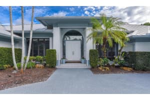 4361 SW Parkgate Boulevard, Palm City, FL 34990 Sold 02/15/24