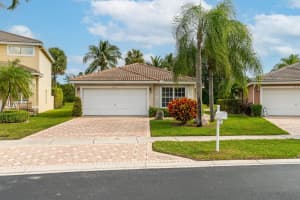 8128 Palm Gate Drive, Boynton Beach, FL 33436 Sold 03/04/24