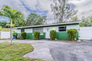 5646 Sarazen Drive, West Palm Beach, FL 33413 Sold 02/23/24