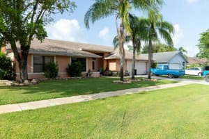 1860 Primrose Lane, Wellington, FL 33414 Sold 03/11/24
