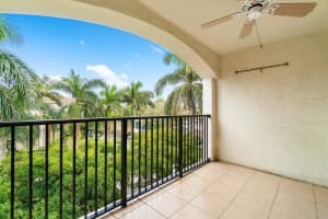 2409 Tuscany Way, Boynton Beach, FL 33435 Sold 02/09/24