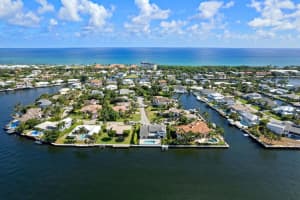 49 Spanish River Drive, Ocean Ridge, FL 33435 Sold 04/24/24