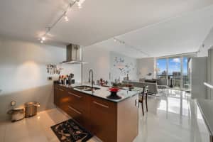 495 Brickell Avenue 4807, Miami, FL 33131 Sold 04/17/24