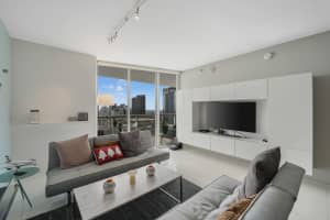 495 Brickell Avenue 4807, Miami, FL 33131 Sold 04/17/24