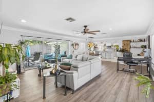 714 SW 25th Avenue, Boynton Beach, FL 33435 Sold 01/29/24