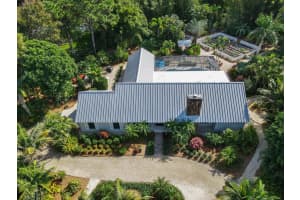 6432 Fox Run Circle, Jupiter, FL 33458 Sold 03/26/24