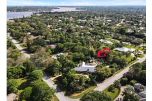 6432 Fox Run Circle, Jupiter, FL 33458 Sold 03/26/24