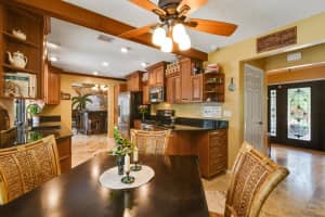 6432 Fox Run Circle, Jupiter, FL 33458 Sold 03/26/24