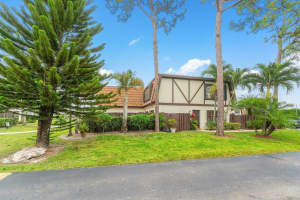 112 Weybridge Circle D, Royal Palm Beach, FL 33411 Sold 03/08/24