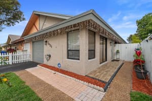 7429 SW 13th Street, North Lauderdale, FL 33068 Sold 09/10/24