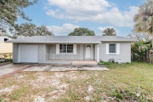1108 Mayflower Road, Fort Pierce, FL 34950 Sold 10/08/24
