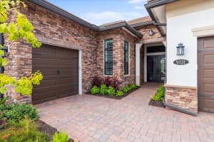 9331 Grand Prix Lane, Boynton Beach, FL 33472 Sold 05/03/24