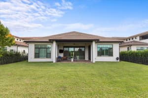 9331 Grand Prix Lane, Boynton Beach, FL 33472 Sold 05/03/24