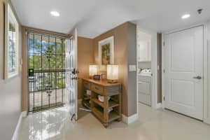955 Egret Circle 208, Delray Beach, FL 33444 Sold 03/26/24