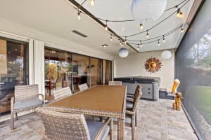 2800 Gettysburg Lane, West Palm Beach, FL 33409 Sold 02/27/24