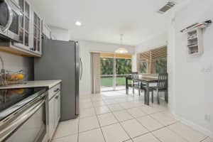 6132 Eaton Street, West Palm Beach, FL 33411 Sold 04/05/24