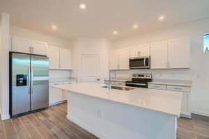 5977 SE Skyblue Circle, Stuart, FL 34997 Sold 03/26/24