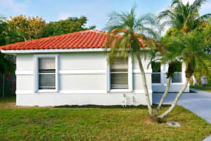 5521 Boynton Place, Boynton Beach, FL 33437 Sold 03/08/24