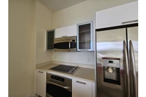 480 Hibiscus Street 531, West Palm Beach, FL 33401 Sold 02/09/24